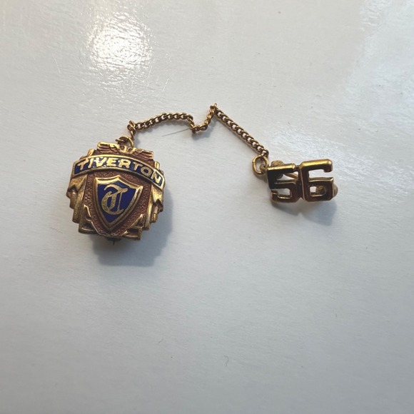 Jewelry - Vintage Tiverton RI Class Pin 1956 Gold Tone Blue Enamel Shield Crest Good